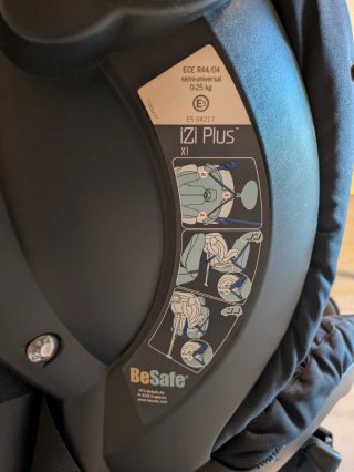 Silla coche BeSafe Izi Plus X1 a contramarcha