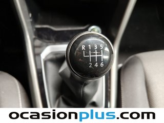 Volkswagen T-Roc Advance 1.0 TSI 81 kW (110 CV)