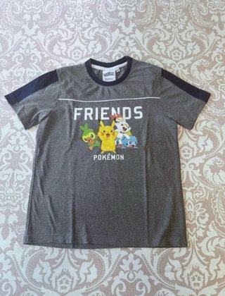 Lote camisetas Pokémon y Capitán América 10 años