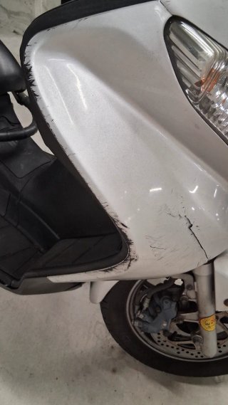 Suzuki Burgman 125cc 18300km