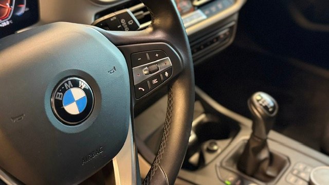 BMW Serie 1 116d (F40) 2023, foto 11