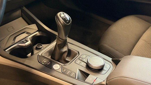 BMW Serie 1 116d (F40) 2023, foto 19