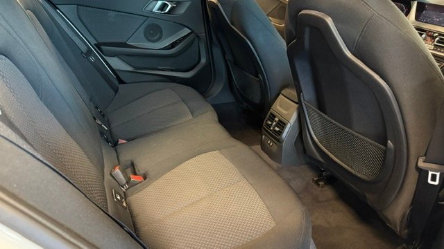 BMW Serie 1 116d (F40) 2023, foto 29