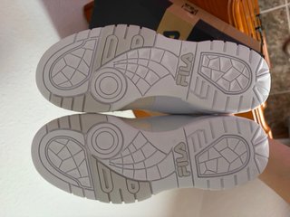 Zapatillas Fila Teratach 600 T39 Blancas/Crema