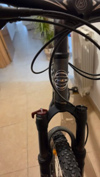 Trek Fuel 80 XT Doble Suspensión 26"