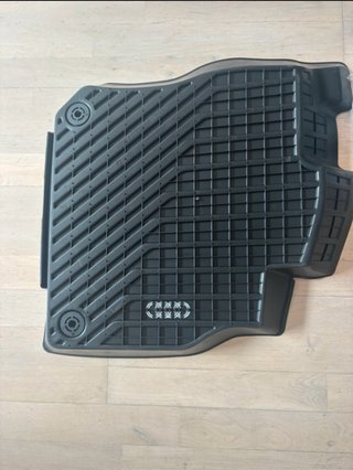 Alfombrillas Goma Audi Q3 (2026) Originales Nuevas