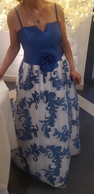 Vestido largo azul y blanco de fiesta talla 44