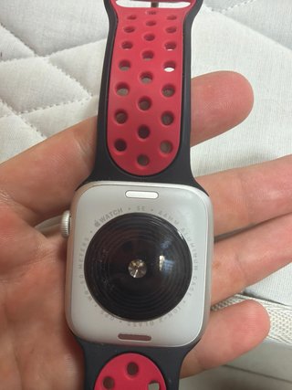 Apple Watch SE 2024 Negro/Rojo