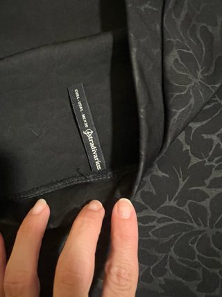 Falda Stradivarius negra talla L