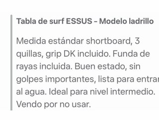 Tabla de surf con funda a rayas