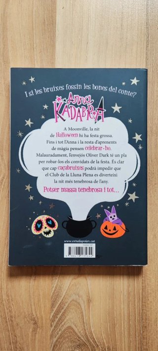 Anna Kadabra. Festa a la mitjanit