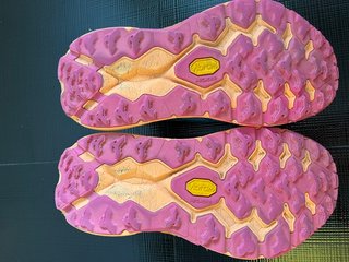 Hoka Speedgoat 5 Verde Talla 40