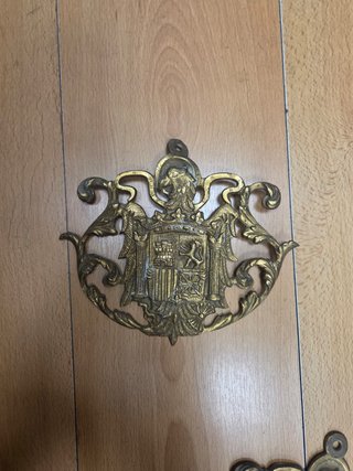 Lote 2 Escudos Bronce España Antiguos