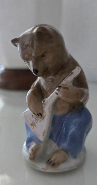 Figura Oso Porcelana Vintage Balalaika