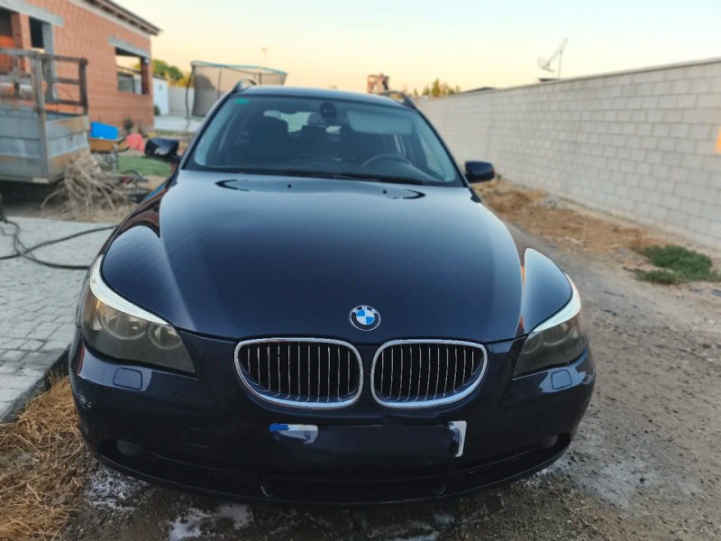 BMW Serie 5 2006 - foto 1