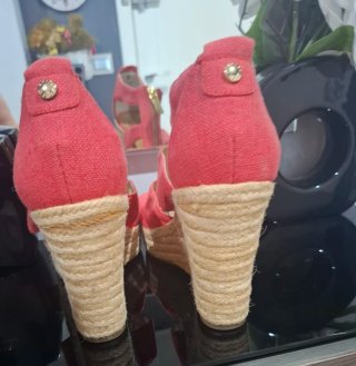 Sandalias Michael Kors Coral Cuña