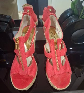 Sandalias Michael Kors Coral Cuña