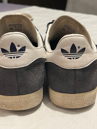 Scarpe Adidas Gazelle blu e bianche