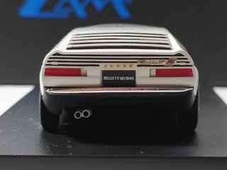 Isuzu Bellet MX1600 II Ghia a escala 1/43 (1970)