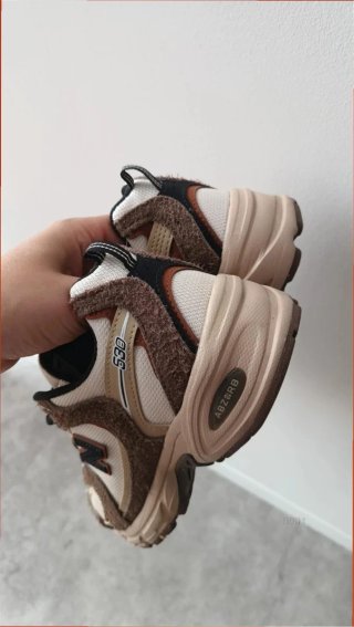 New Balance MR530 Beige/Marrón