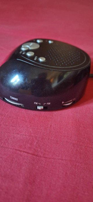Radio Despertador Negro