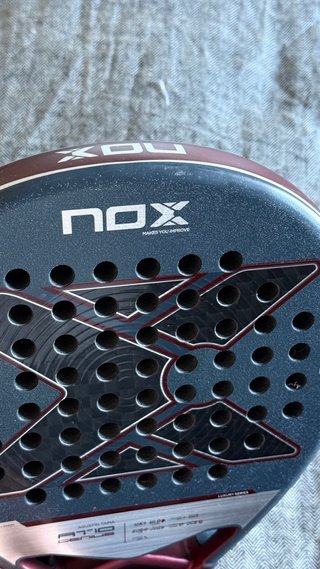 Pala Padel NOX AT10 12K 2025