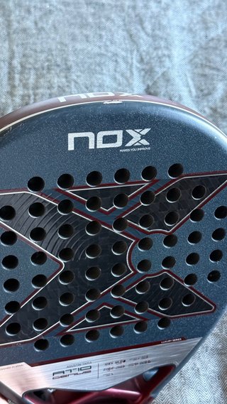 Pala Padel NOX AT10 12K 2025