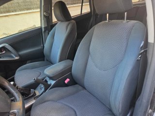 Toyota RAV4 2011