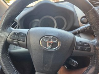Toyota RAV4 2011