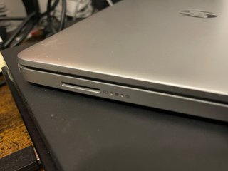 Portátil HP 14s-fq0xxx AMD 3020e 8GBRAM + cargador