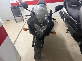 Suzuki GSX-R600 K5 Negra/Plata