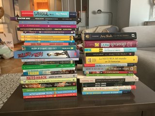 Lote de 40 libros infantiles y juveniles