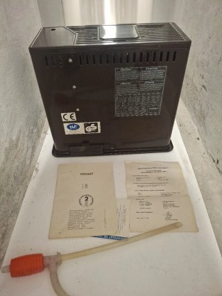 !OCASIÓN! Estufa Parafina Toyoset R28000C Control