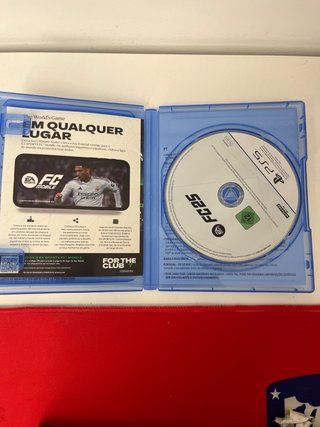 Lote 3 Juegos PS5/PS4: FC 25, MWII, Uncharted 4