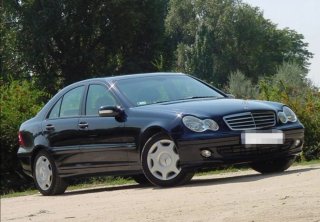 Mercedes-Benz Clase C 2004