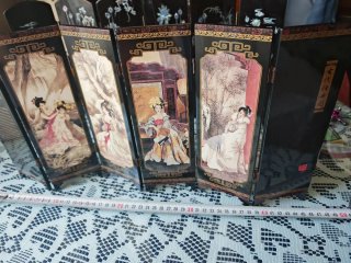 Biombo decorativo chino con figuras