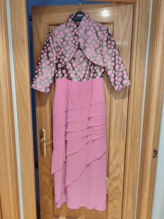Vestido fiesta rosa con lunares grises