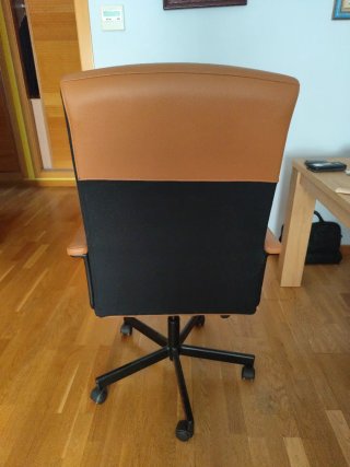 Silla giratoria IKEA MILLBERGET con reposabrazos