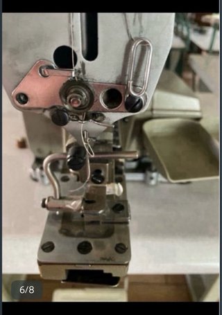 Máquina industrial Juki para botones pie y plano