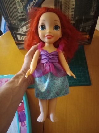 Muñeca Ariel + tableta de Dibujo Girly