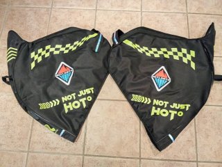 Manta cubre neumáticos moto Hotlantis a estrenar