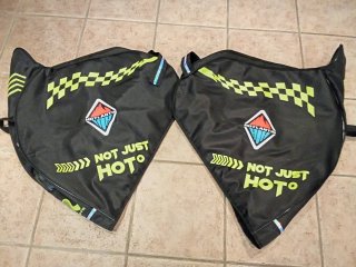 Manta cubre neumáticos moto Hotlantis a estrenar