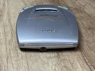 Sony CD Walkman D-C20 Portable Mega Bass