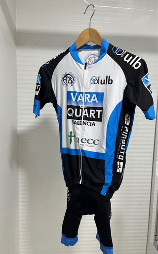 Conjunto Ciclismo Maillot y Culotte 15€ cada pieza