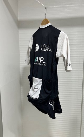 Conjunto Ciclismo Maillot y Culotte 15€ cada pieza