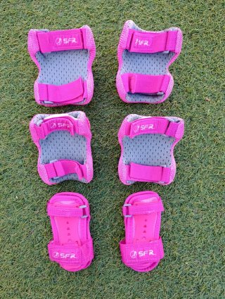 Set Protecciones Patinete SFR Rosa