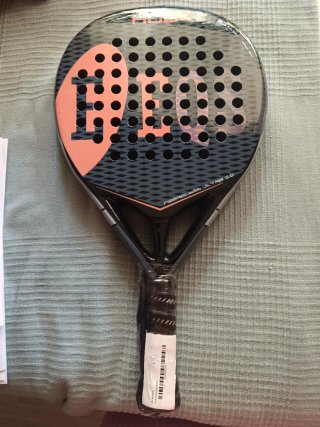 Pala de pádel Hook NUEVA con precinto (tengos dos)
