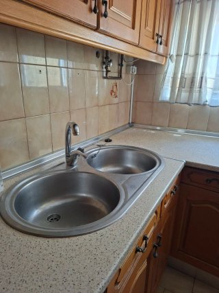 Muebles de cocina madera maciza y encimera