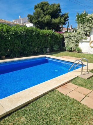 Jardinero en Fuengirola , Mijas  .