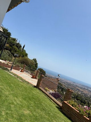 Jardinero en Fuengirola , Mijas  .